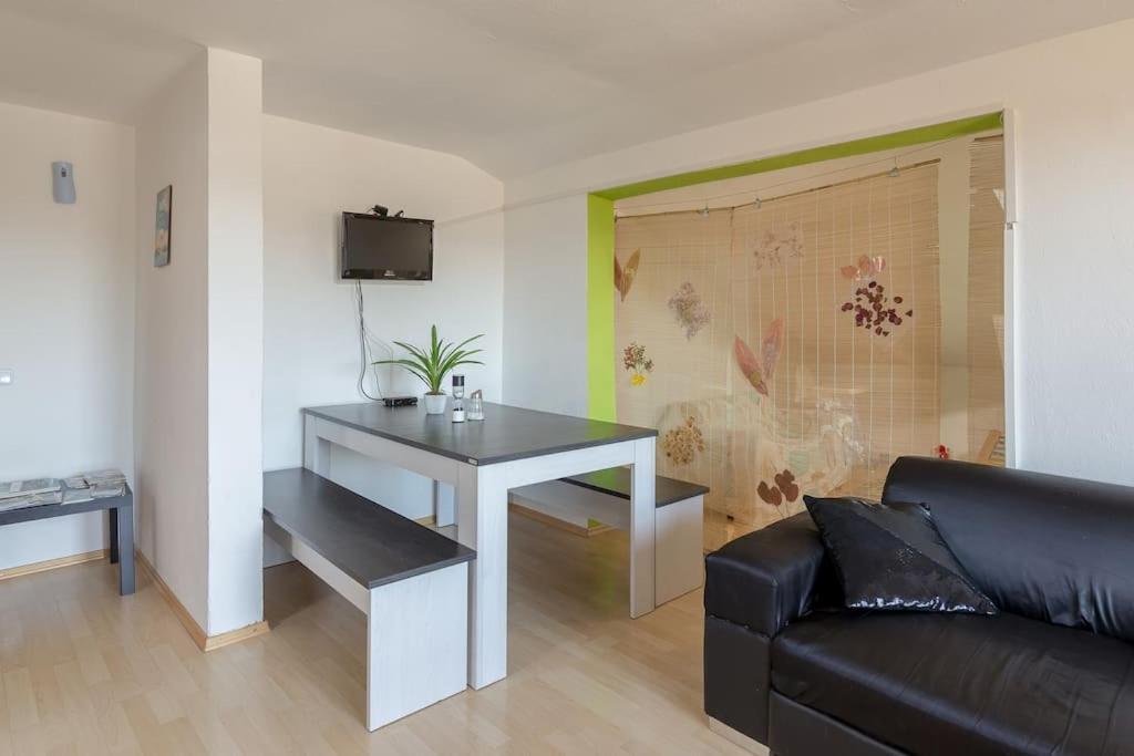 Lovely Spacious 3Room Loft Under Roof-100M2-Touristarea Rauth Zewnętrze zdjęcie